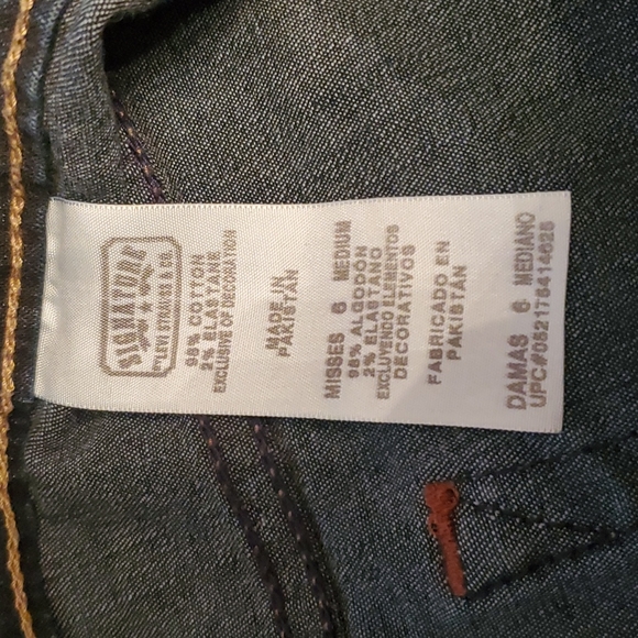 Levi's At Waist Bootcut 6 - Picture 8 of 8